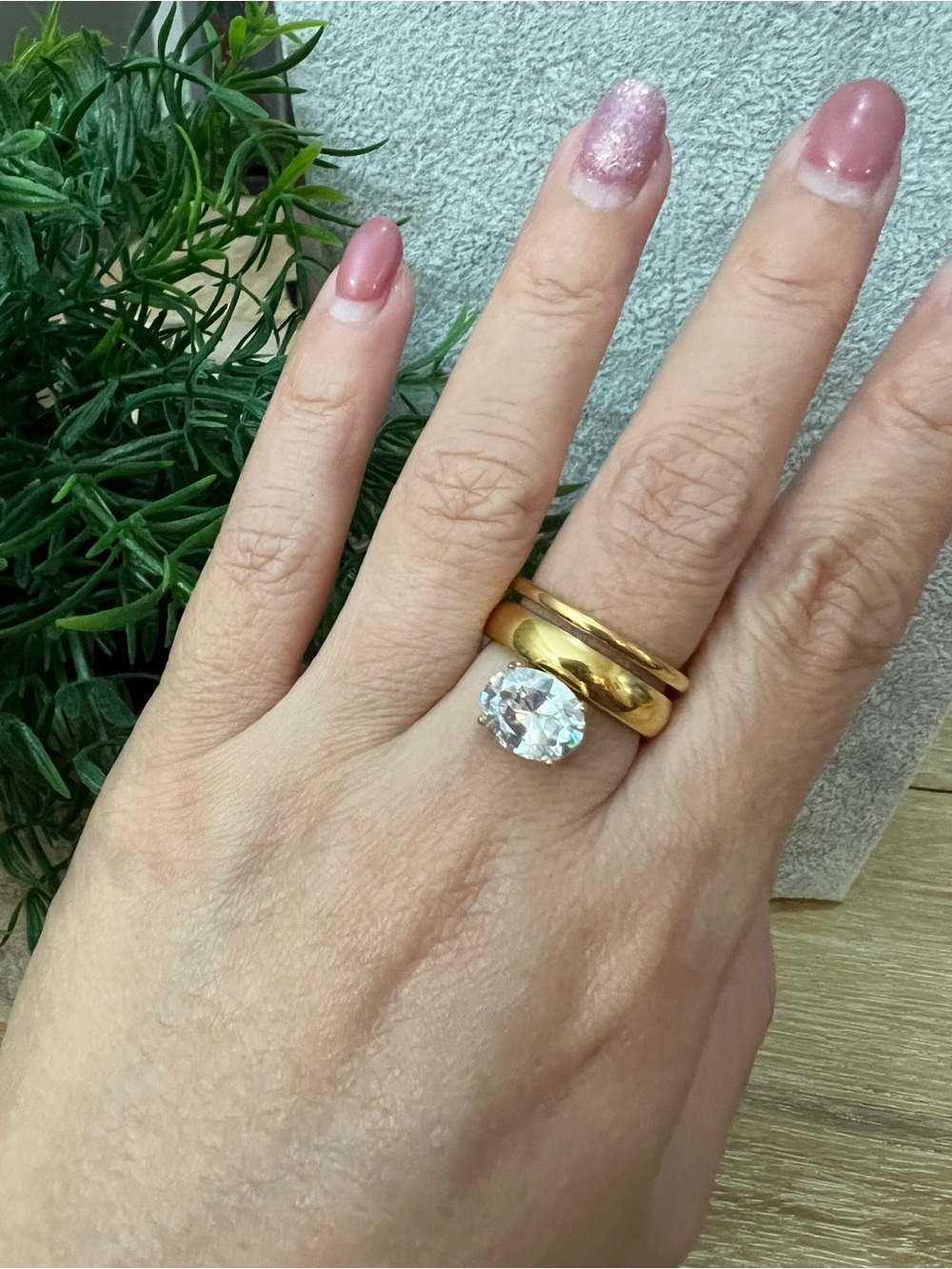 18K Gold-Plated Ring with Clear Cubic Stone - Size 7
